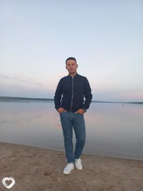 Alex, 34 — фото анкеты
