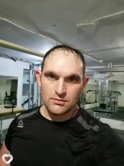Виктор, 40 — фото анкеты