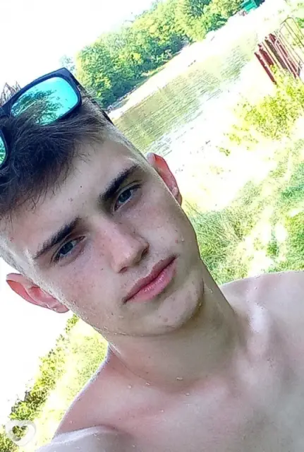 Александр, 23 — фото анкеты