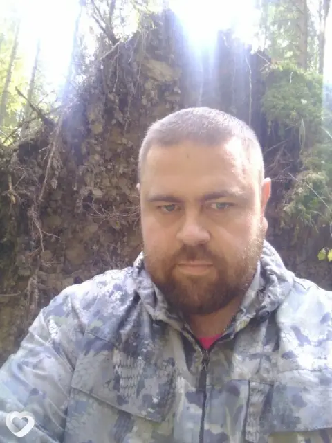 Виктор, 44 — фото анкеты