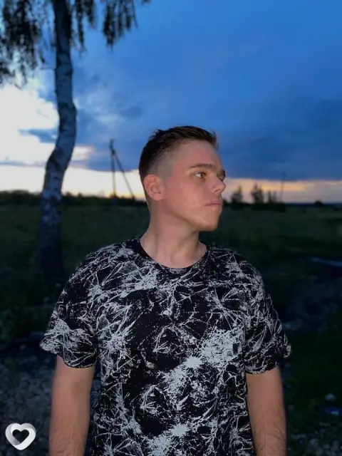 Константин, 23 — фото анкеты