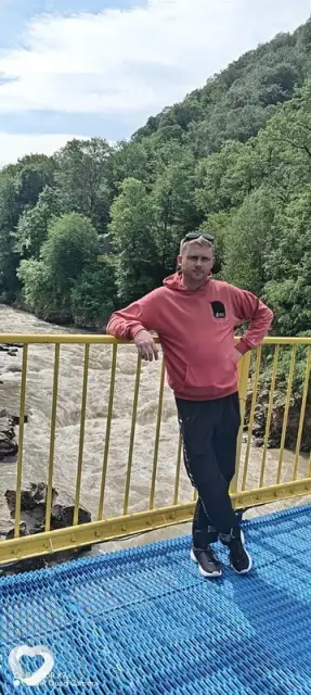 Саша, 35 — фото анкеты