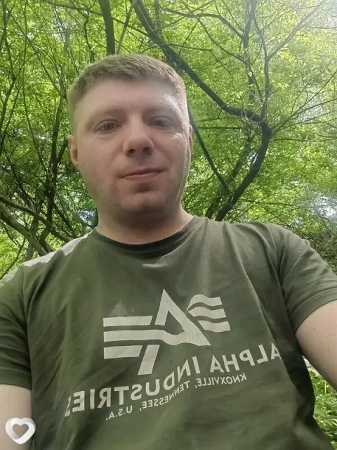 Саша, 32 — фото анкеты