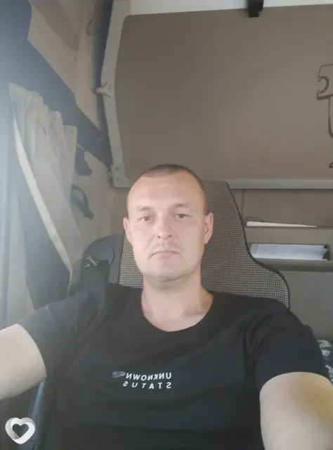Саша, 38 — фото анкеты