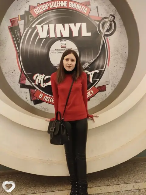 Дарина, 23 — фото анкеты