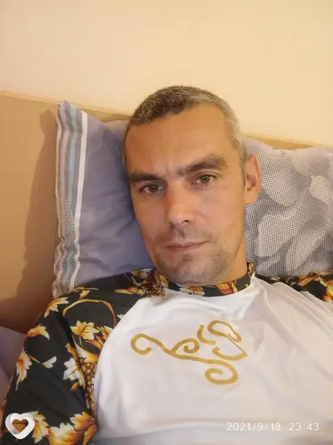 Валерьевич, 45 — фото анкеты