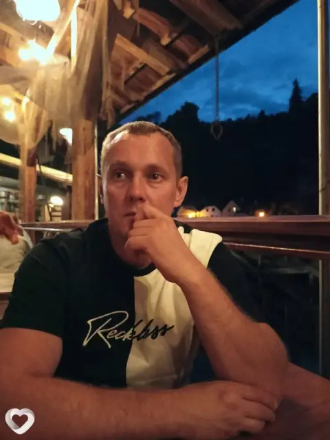 Саша, 31 — фото анкеты