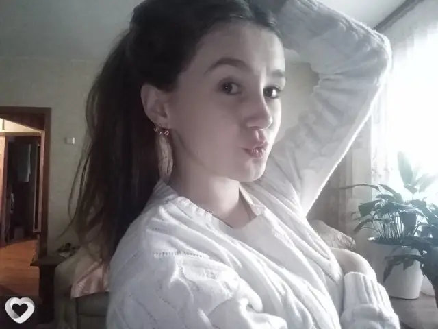 Алекса, 23 — фото анкеты