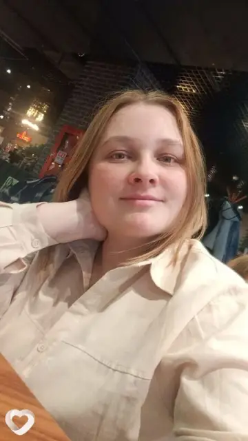 Оленька, 30 — фото анкеты