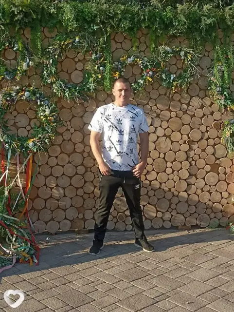 Виктор, 35 — фото анкеты