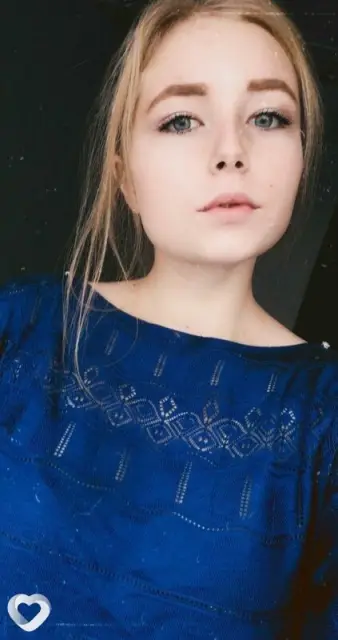 Карина, 23 — фото анкеты